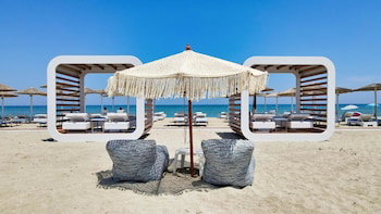 Hotel Evilion Sea And Sun