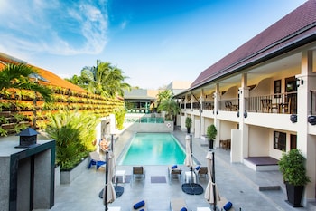 Hotel Naiya Buree Resort At Nai Harn Beach