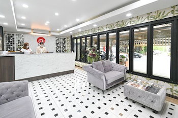 Hotel Aranta Airport