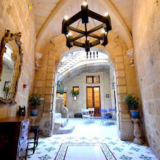 Hotel The Lodge cazare Senglea