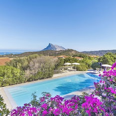 Hotel Residence Lu Nibareddu cazare San Teodoro
