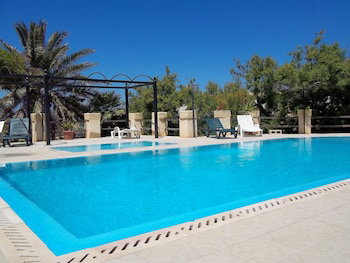 Hotel San Antonio Guest House