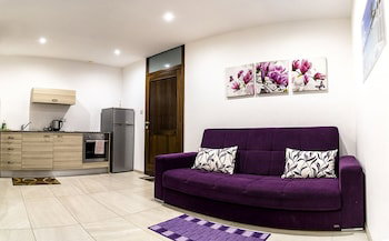 Hotel Estrella Lodging