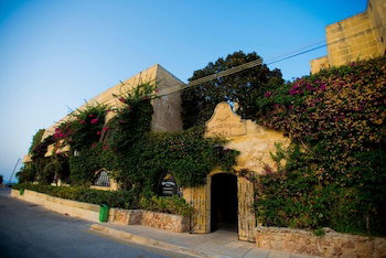 Hotel Cornucopia