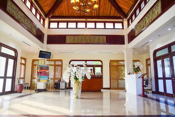Furama Villas