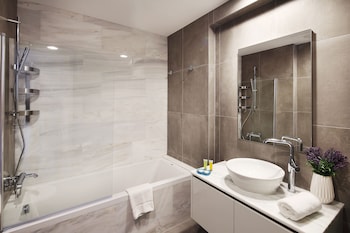 Elysia Park Luxury Holiday Residences