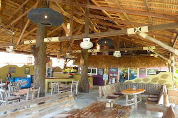 Lanta Castaway Resort