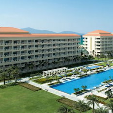 Hotel Sheraton Grand Danang Resort cazare Son Tra