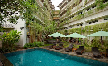 Hotel Grandmas Plus Airport