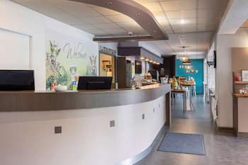 Sure By Best Western Lille Tourcoing Ex Garden