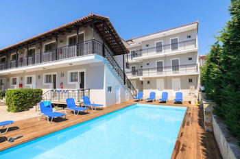 Hotel Karras Annex