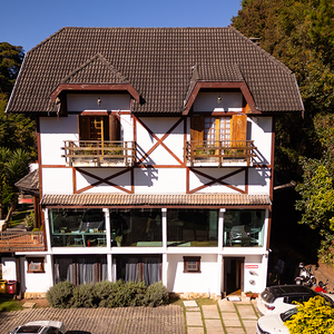 Hotel Apple House cazare Campos do Jordao