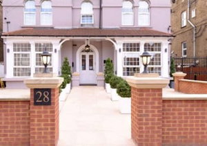 Hotel Imperial Guest House cazare Cranford