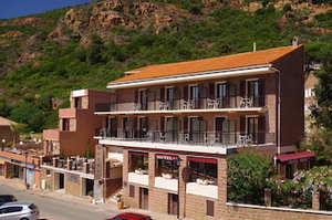 Hotel Ideal cazare Ota