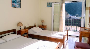 Hotel Logaras Apartments
