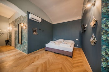 Easy City Living