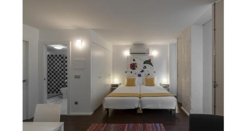 Hotel Fine Arts Guesthouse