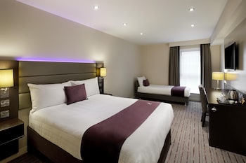 Premier Inn Staines Upon Thames