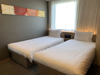 Henn Na Tokyo Nishikasai