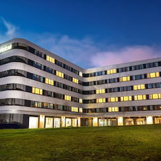 Hotel Dorint Airport-Hotel cazare Glattbrugg / Rohr/Platten-Balsberg