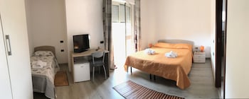 Hotel Raxul Room