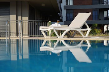 Hotel Mene Suites