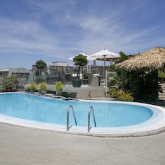 Hotel The Reef Resort cazare Taupo