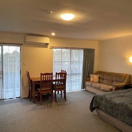 Hotel Asure Cherry Court Motel cazare Whangarei