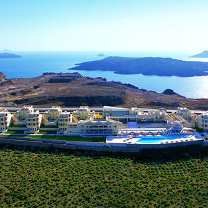 Sejur Majestic vacanta Santorini
