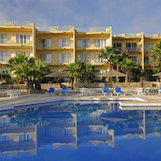 Hotel Ta Frenc Apartments cazare Victoria