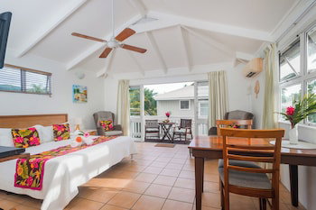 Hotel Cooks Oasis Holiday Villas