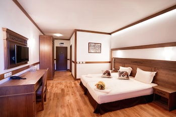 Boutique Complex Trakiets