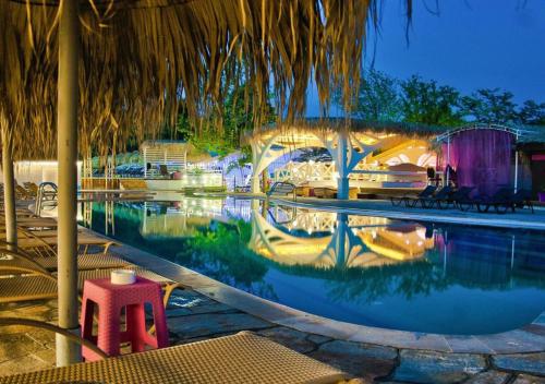 Hotel Elinor Complex