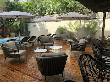 Hotel Sous Le Badamier Charming Guest House Grand Baie Pointe Aux Canonniers