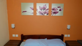 Le Cactus Guesthouse