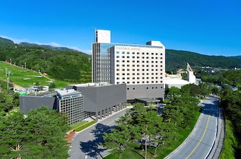 Hotel Phoenix Park Resort Hotel