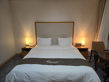 Hotel Narsha Tourist