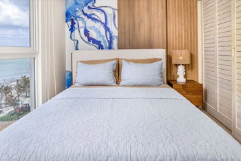 Playa Caracol Residences
