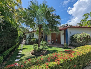 Villa Botero By Casa Mojito Bed And Breakfast