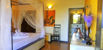 Flower Garden Lake Resort