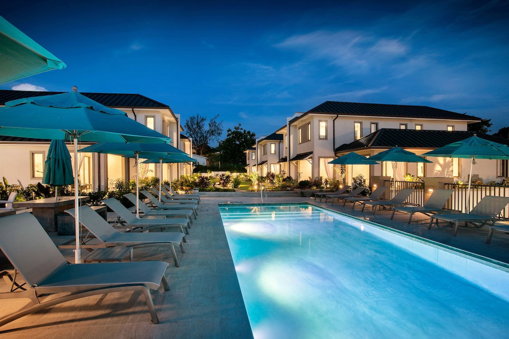 Hotel Villas & Suites At Beach View