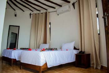 Maars Resort