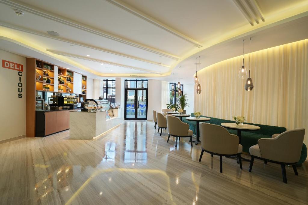 Arabian Park Dubai, An Edge By Rotana Hotel