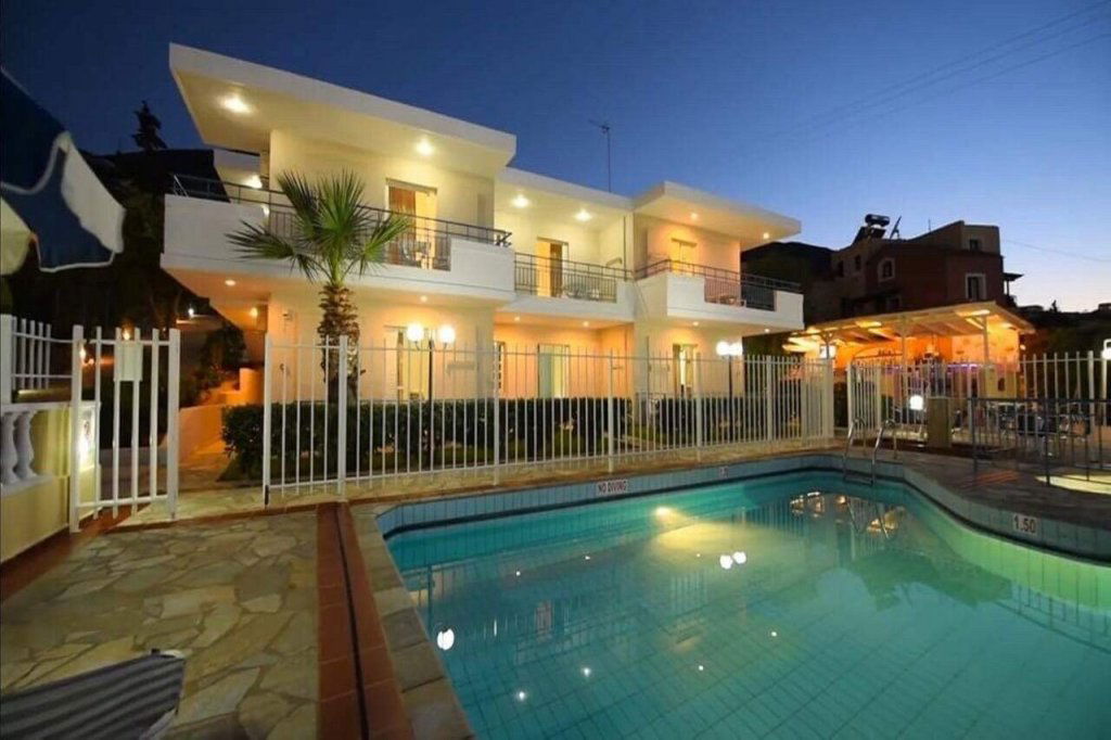 Hotel Adonis Studios