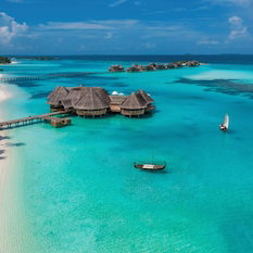 Hotel Gili Lankanfushi cazare Nord Male Atoll