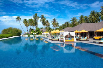 Hotel Atmosphere Kanifushi Maldives