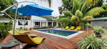 Hotel Castaway Fishing Lodge