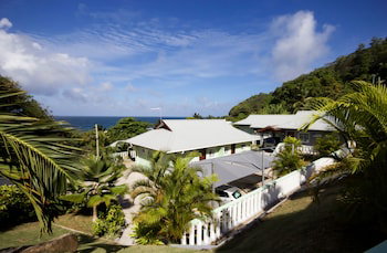 Hotel Surfers Beach Self Catering Chalets