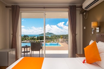 Hotel The Ridge Residence