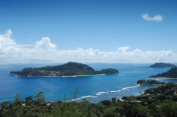 Hotel Berjaya Beau Vallon Bay Resort
